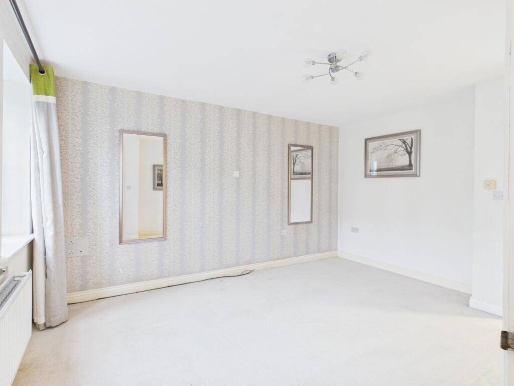 Appleton Drive, Basingstoke, RG24 - View 4