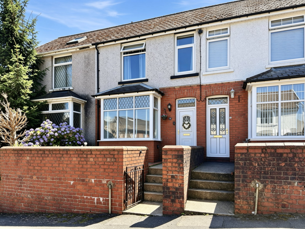 Main image of property: Grove Estate, Pontnewynydd, Pontypool, NP4 6SQ