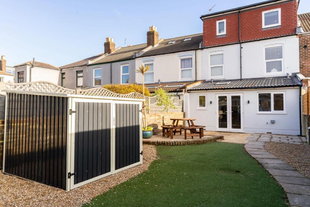 Property photo 8