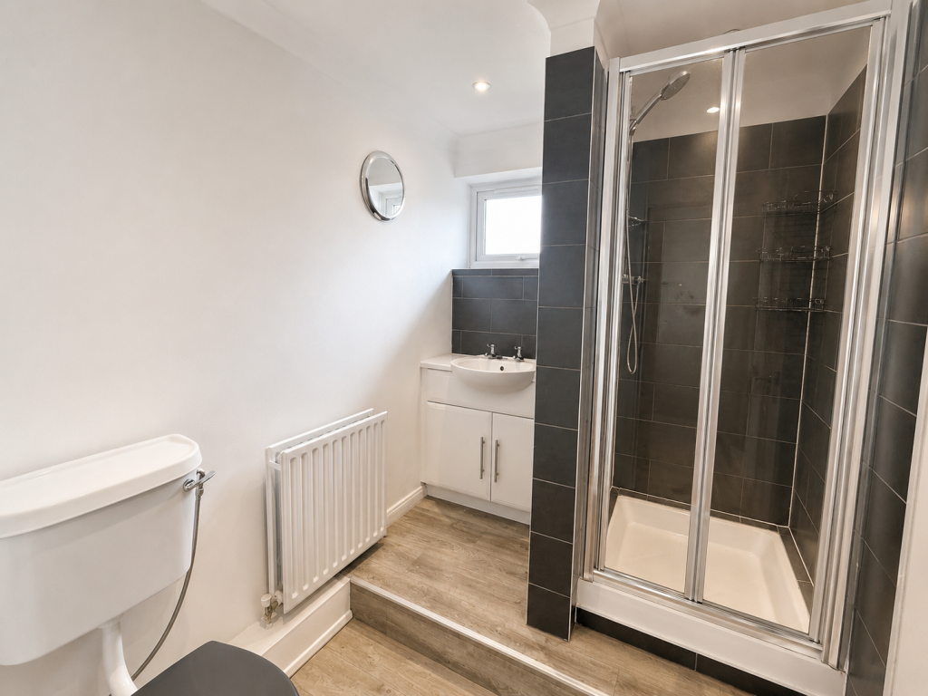 Apartment in Chelmsford - View 5