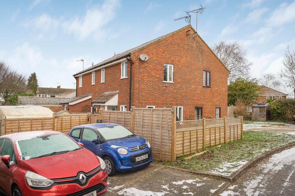 Main image of property: Salisbury Close, Alton, Hampshire