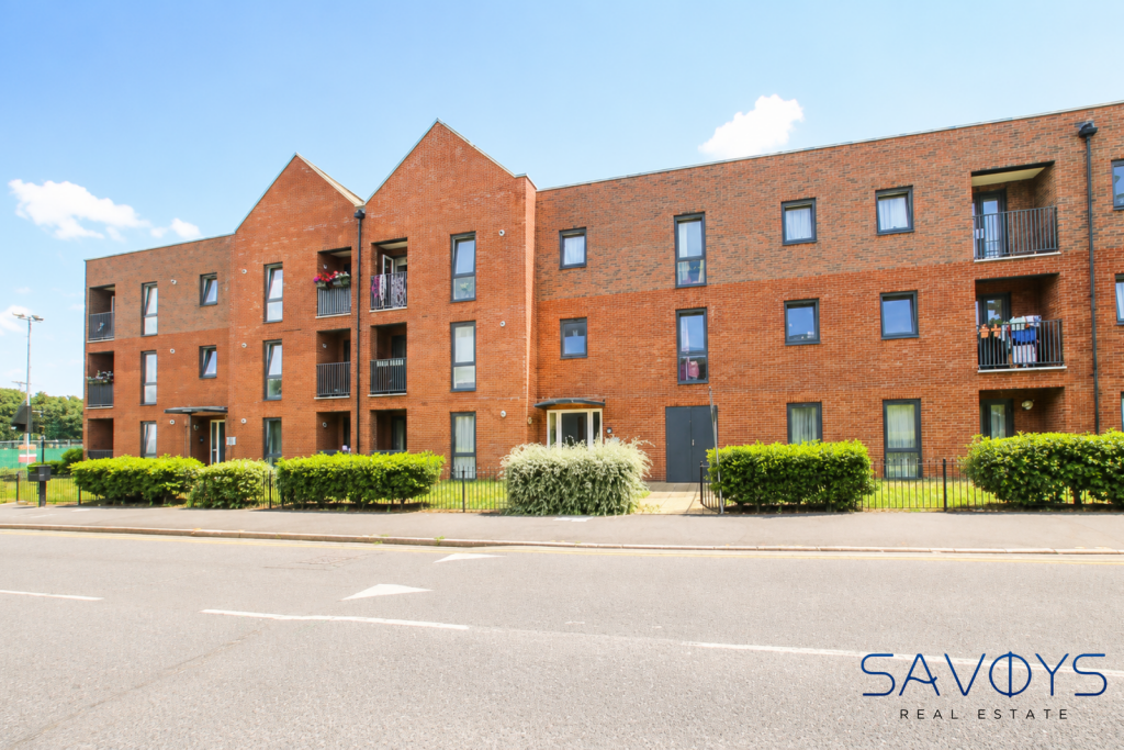 Main image of property: 153 Rayners Lane ,Harrow,HA2 0XH