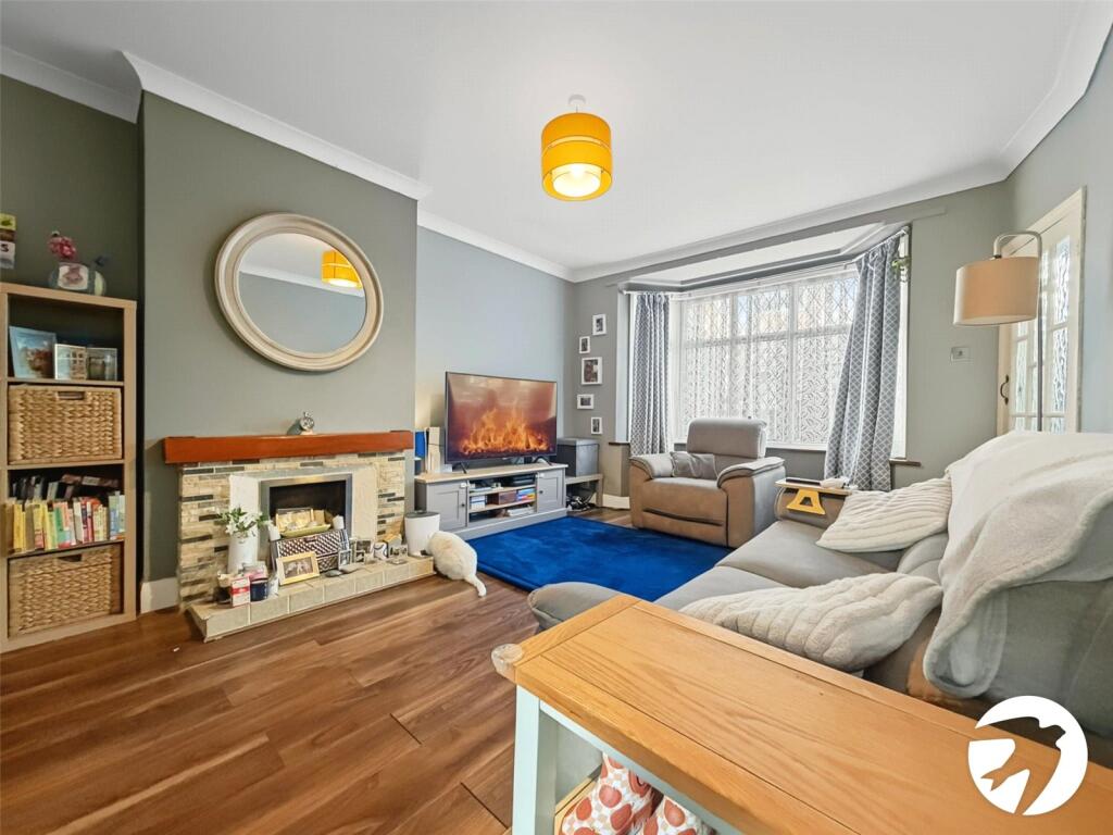 House in Chatham, Medway - View 3