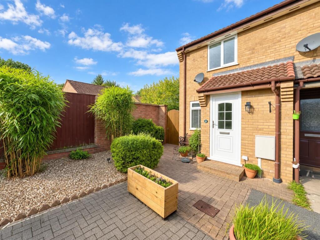 Main image of property: Severn Drive, Berkeley, GL13 9EH