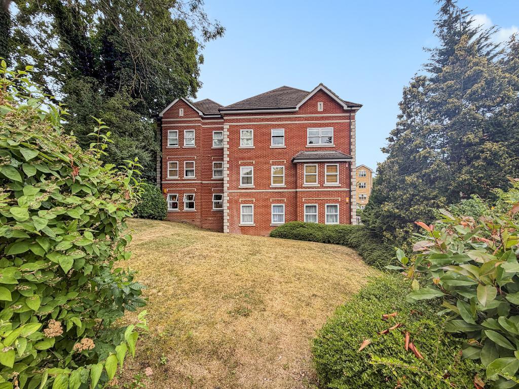 Main image of property: Ward Close, South Croydon, Surrey, CR2 7JZ