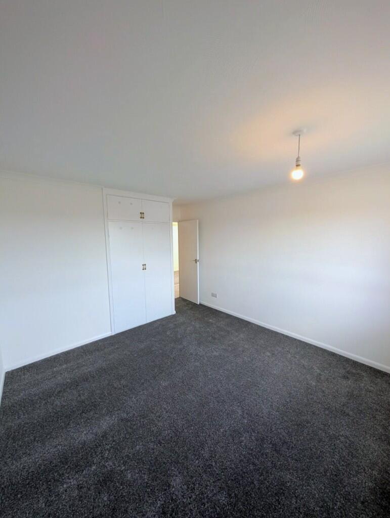 Apartment in Adur, Southwick - View 5