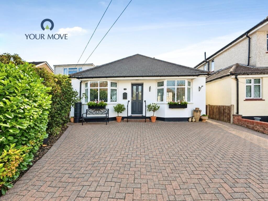 3-bed bungalow on Hedge Place Road, Greenhithe, Kent, DA9, £525,000