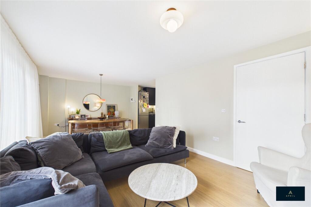 Apartment in London - View 4