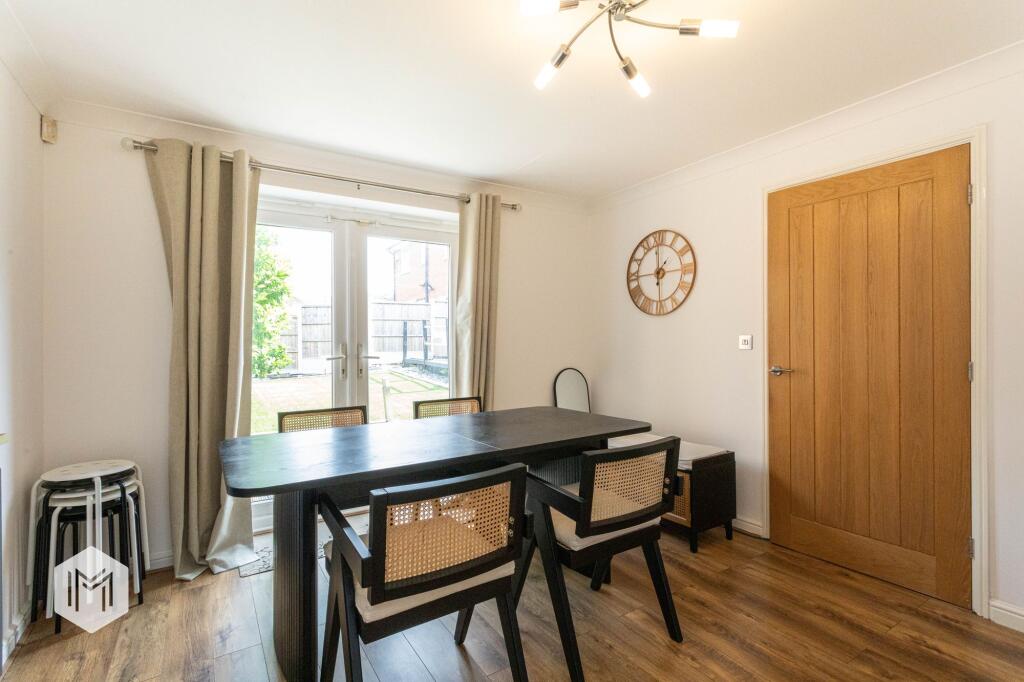 Laurel Avenue, Bolton, BL3 photo 5