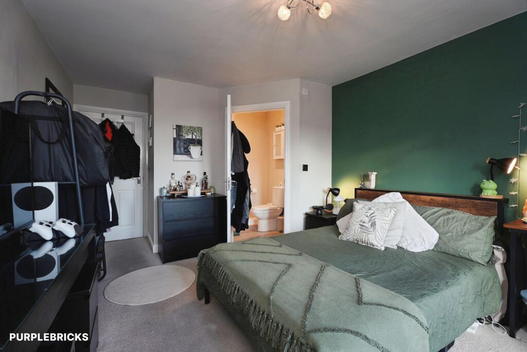 House in Huddersfield - More