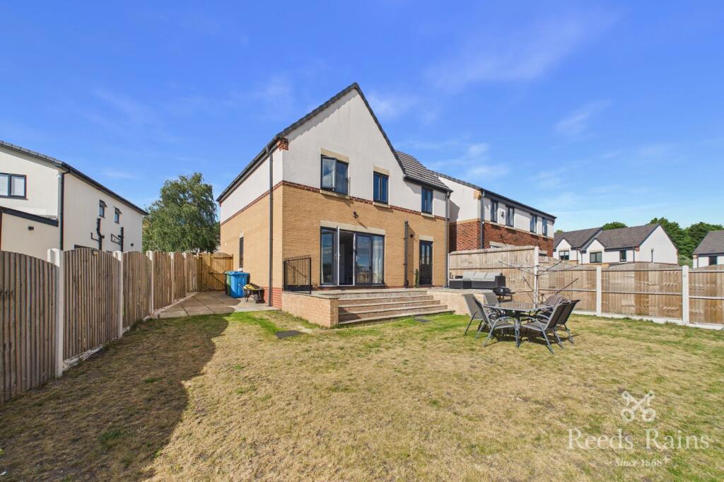 Lakeside Court, Worksop, Nottinghamshire, S80 photo 3