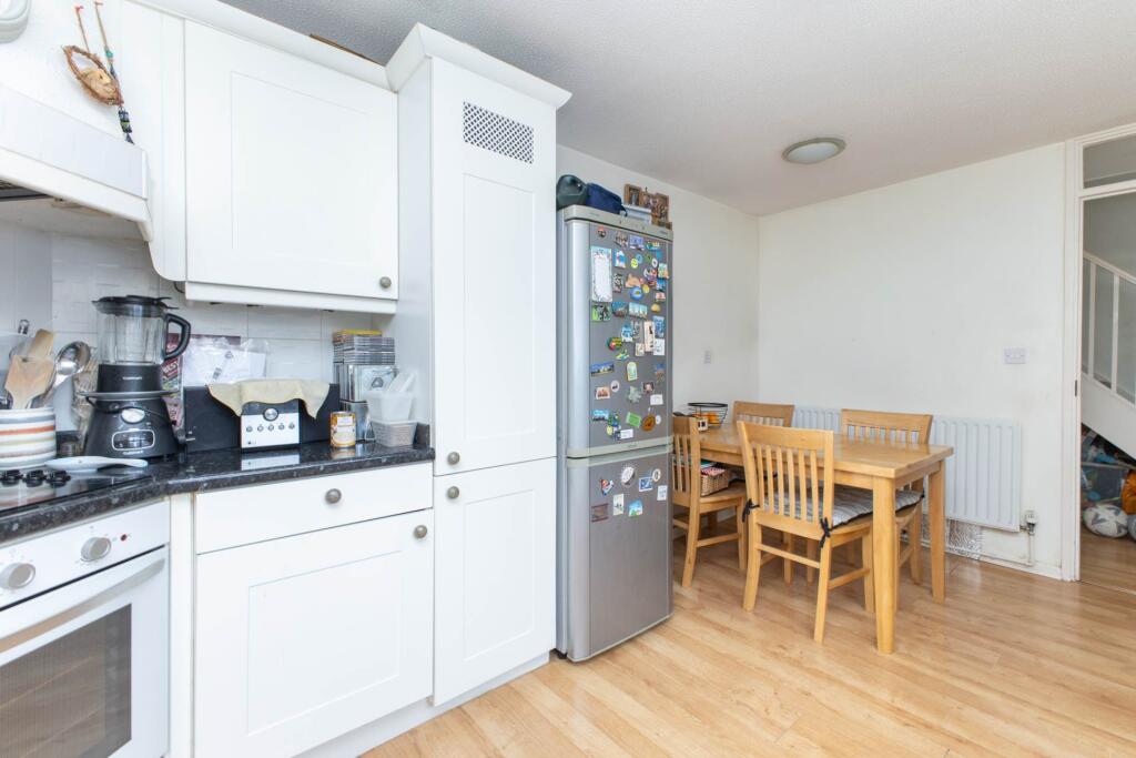 Cook Road, Horsham - More