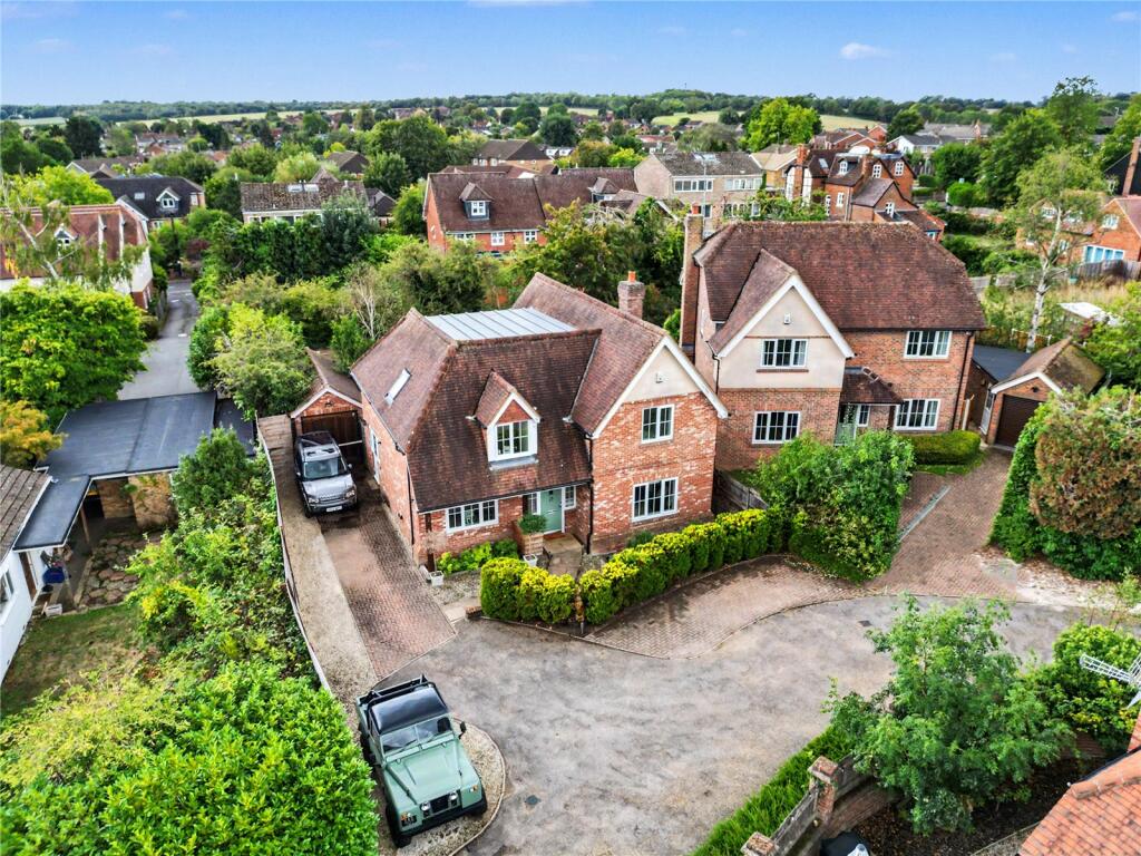 Main image of property: Devey Close, Knebworth, Hertfordshire, SG3