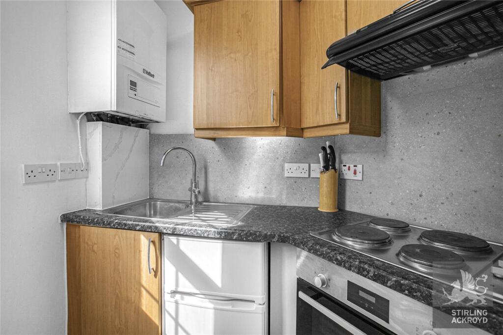 Studio flat for rent