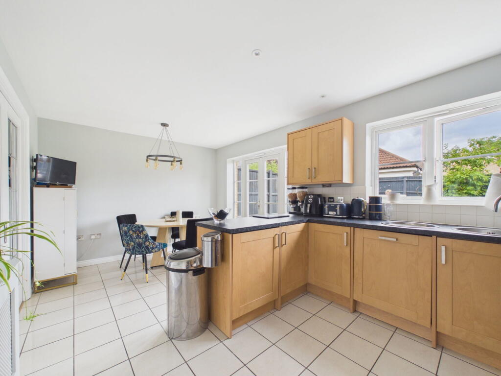 House in Uttlesford, Flitch Green - View 5