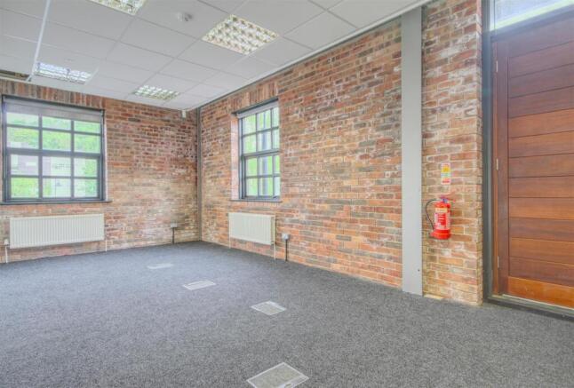 Suite 3 SW 6.jpg