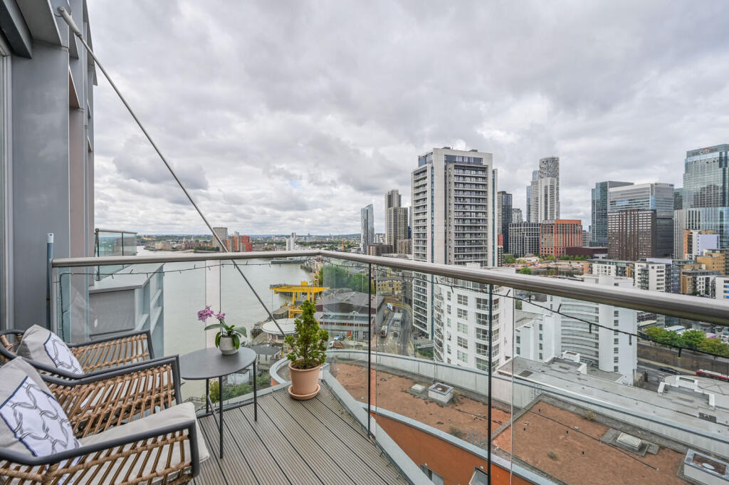 Apartment in London - View 2