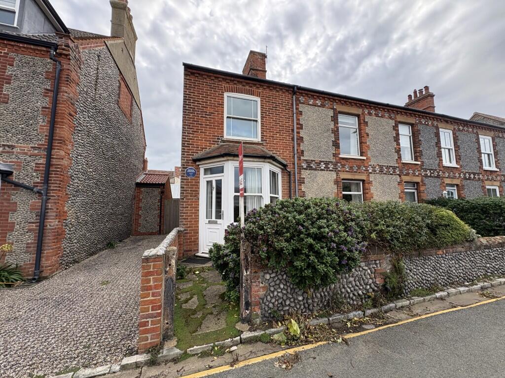 2-bed terraced on 22 Victoria Street, Sheringham, Norfolk NR26 8JZ, £140,000
