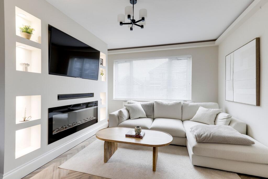 Avon Avenue, Hucknall, NG15 - View 2