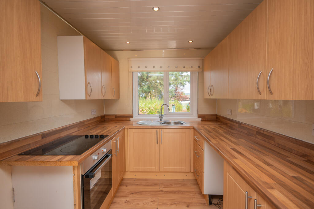 House in Cumbernauld, North Lanarkshire - View 5