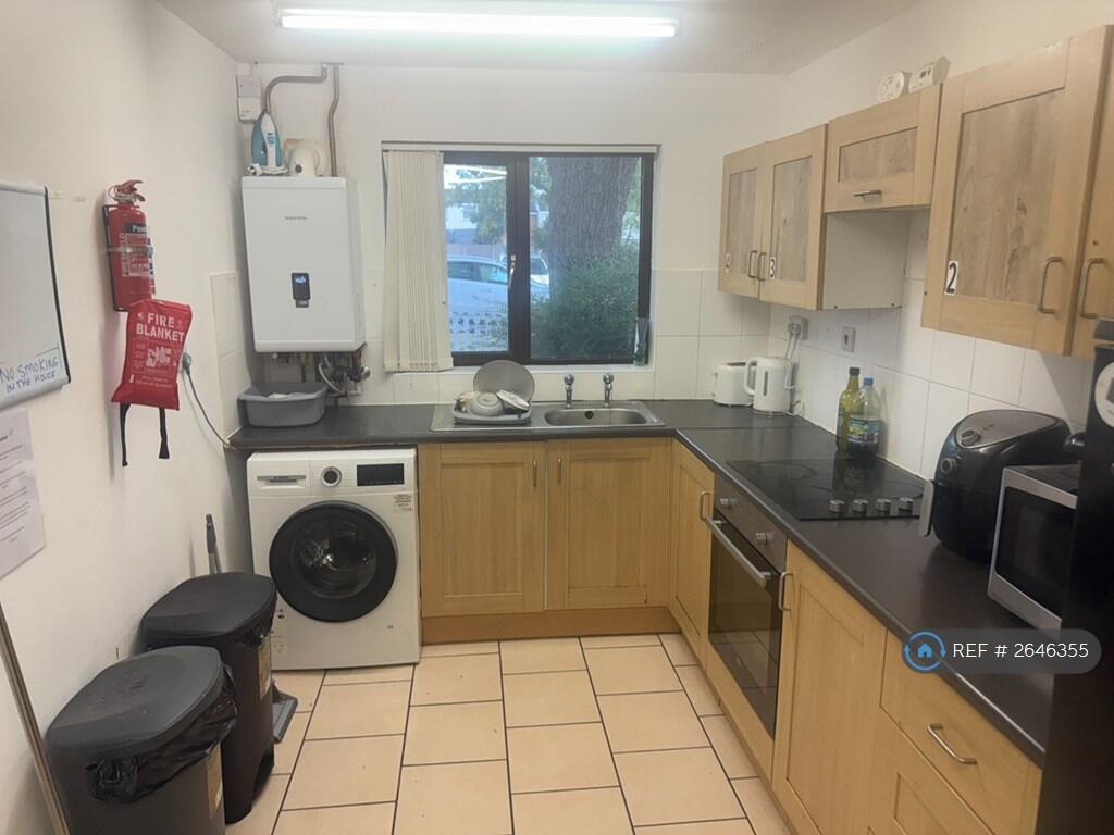 Additional image 4 of Ombersley Close, Redditch, B98