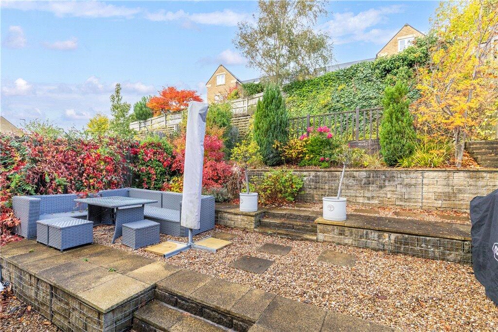 Honey Pot Drive, Baildon, Bradford, BD17 photo 2