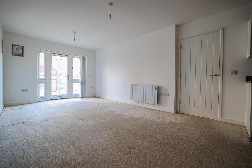 Frogmore Road, Hemel Hempstead, HP3 - View 4