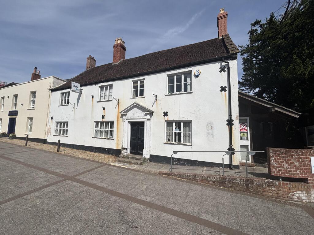 Main image of property: Essex House Medical Centre, 59 Fore Street, Chard, Somerset, TA20