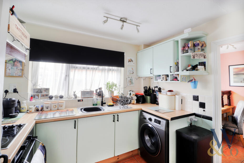 House in Northampton - View 5