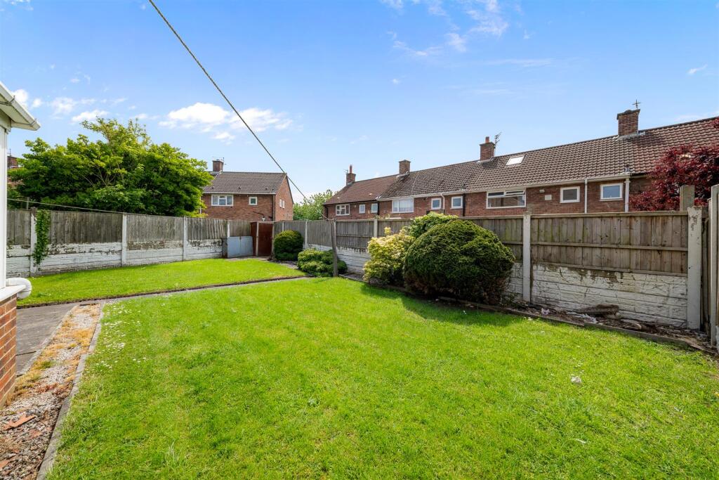 Hurst Park Close, Liverpool photo 3