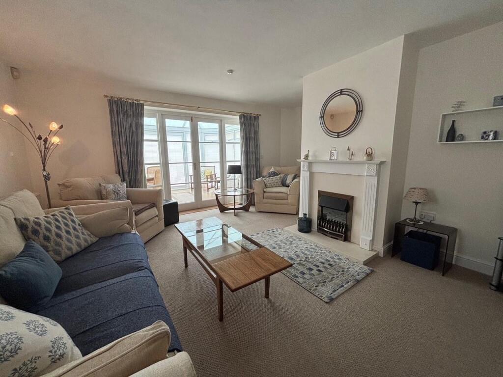 House in Salisbury - View 4