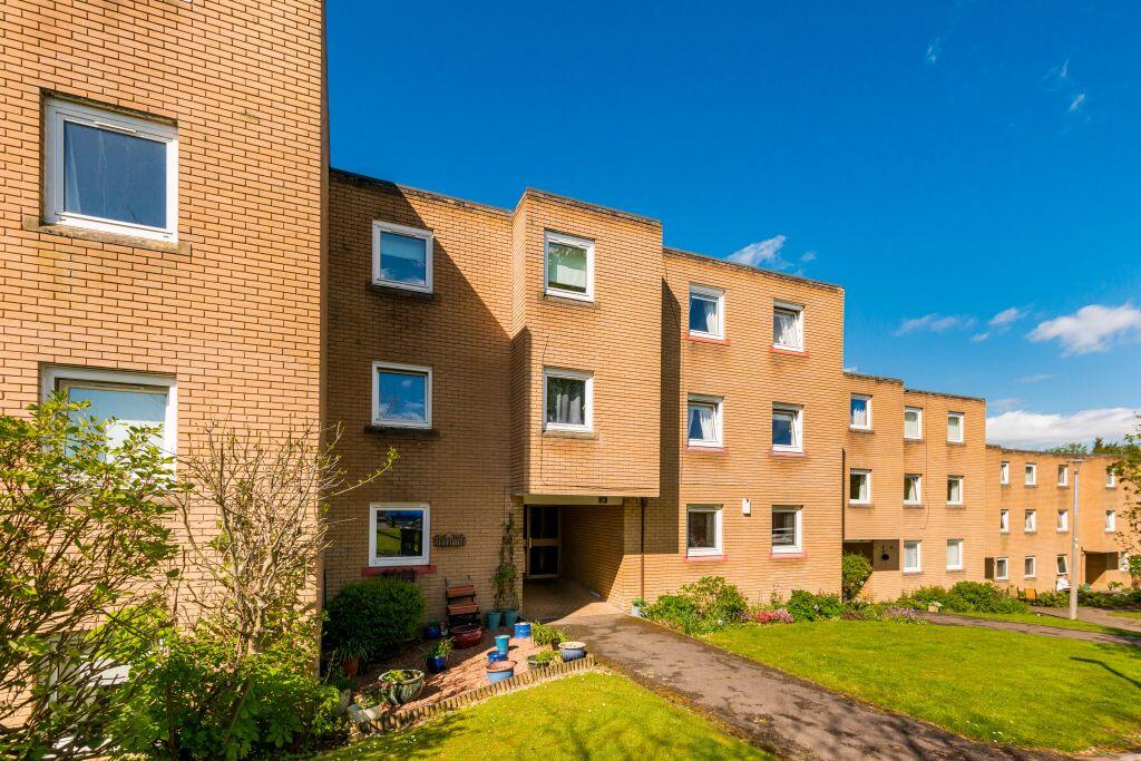 Main image of property: 31A Hayfield, East Craigs, EH12 8UJ