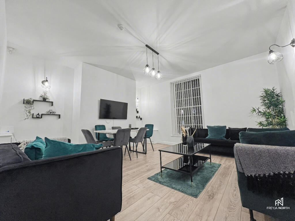 Main image of property: 25A Falkner Square, Liverpool, Merseyside, L8