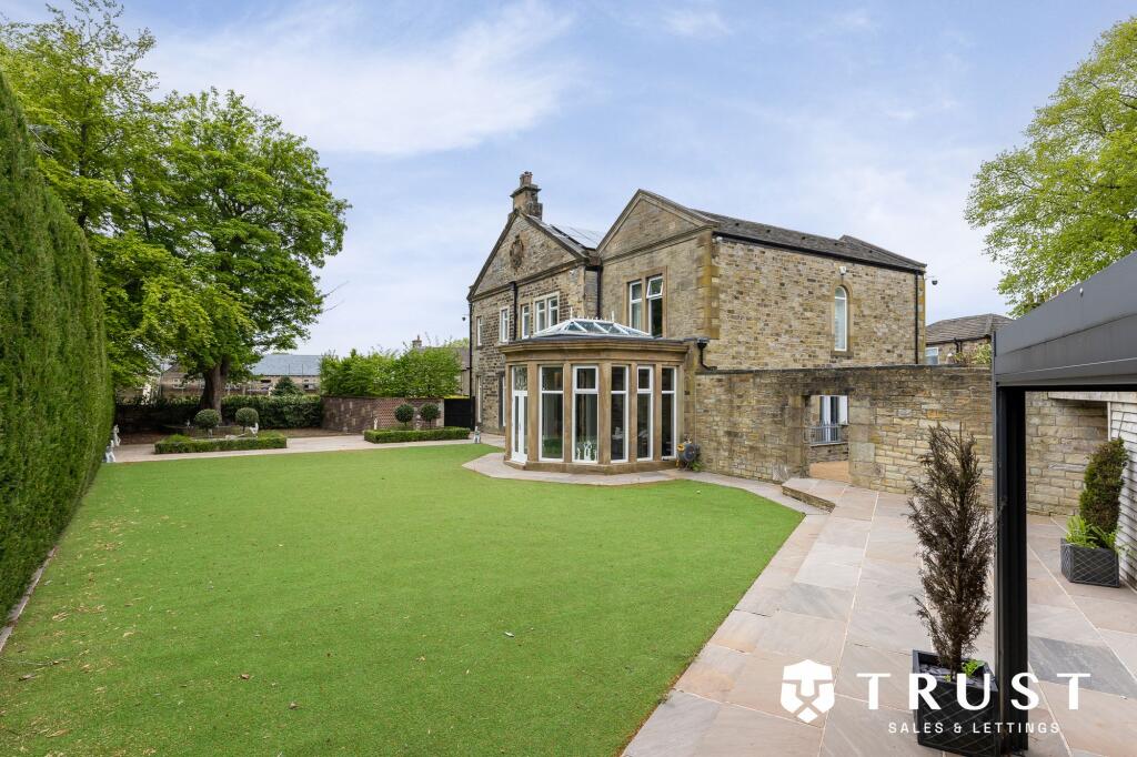 Station Lane, Birkenshaw, BD11 - View 2