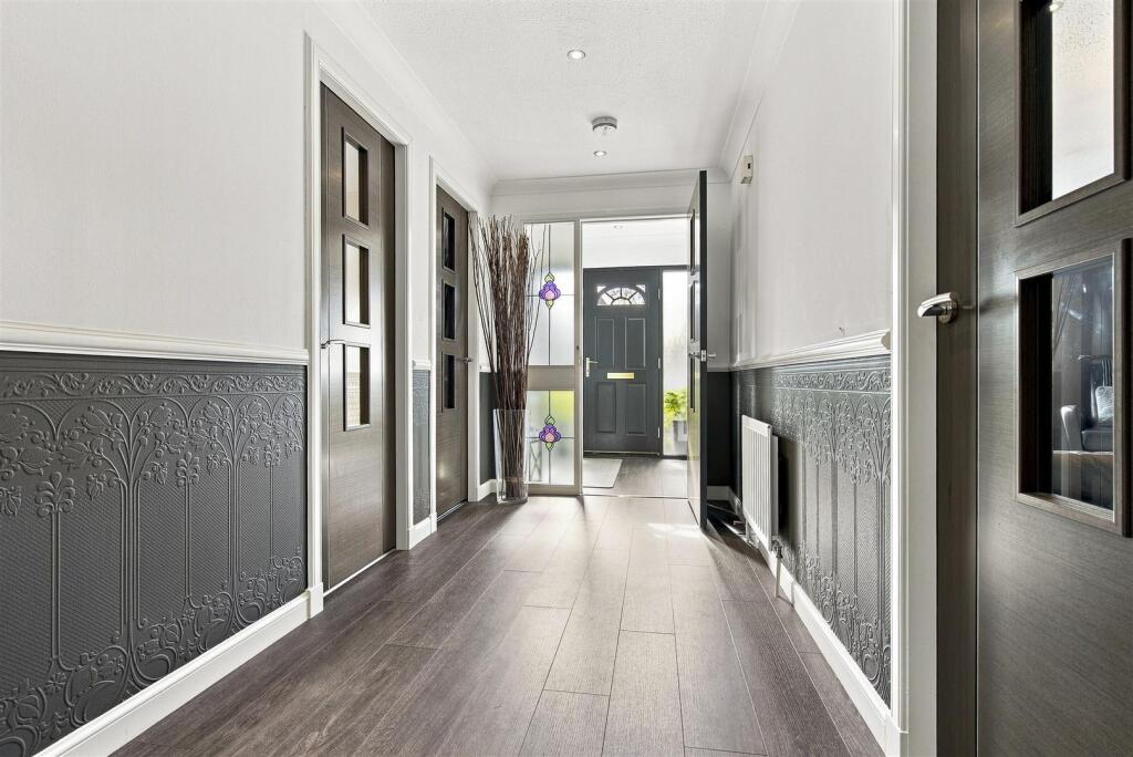 House in Dundee - View 4