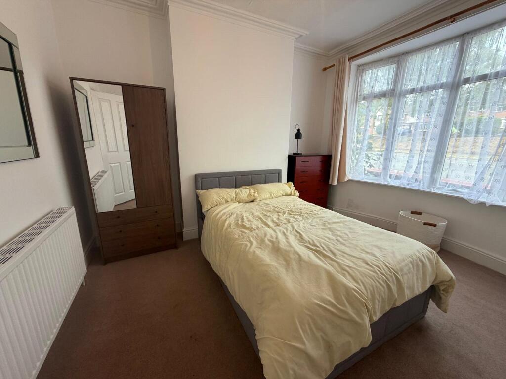 Apartment in Dudley - View 5