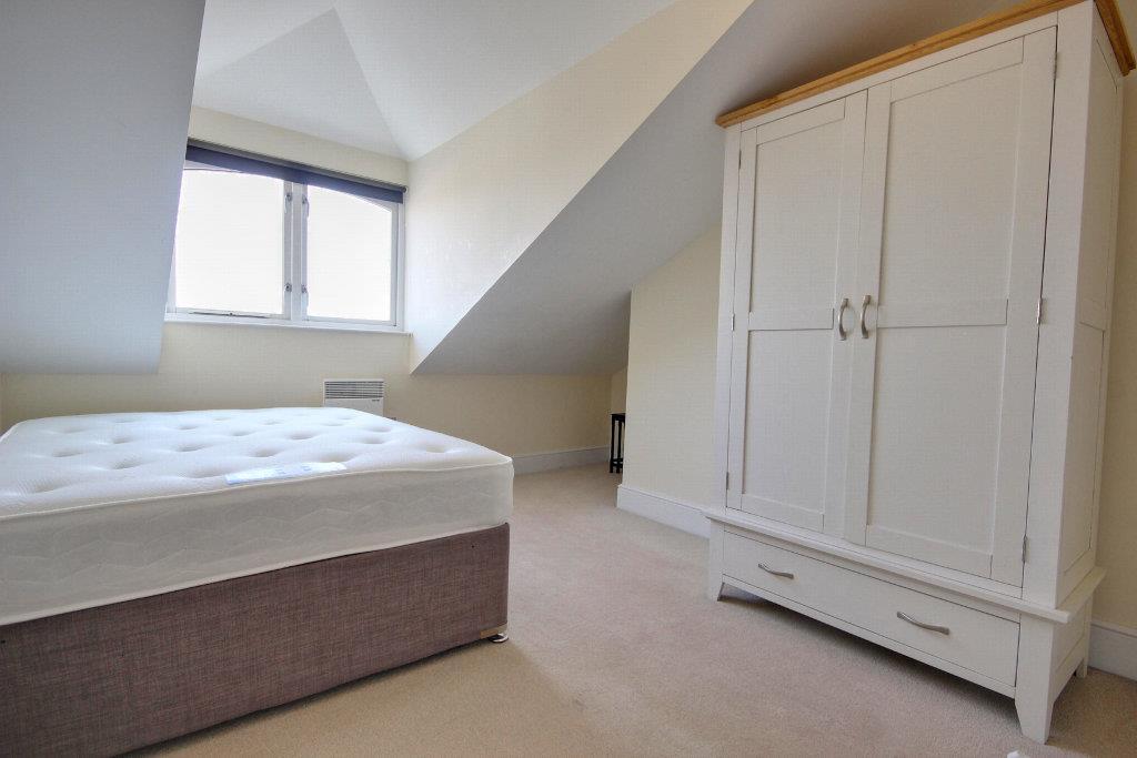 Apartment in Doncaster - View 5