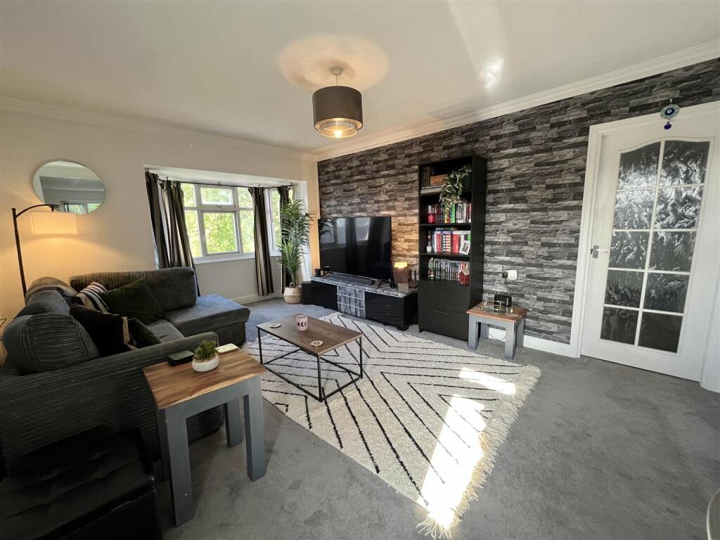 Apartment in Stockport - View 5