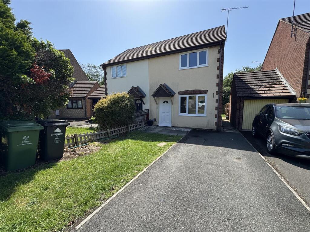 Main image of property: Webbs Wood, Peatmoor, Swindon