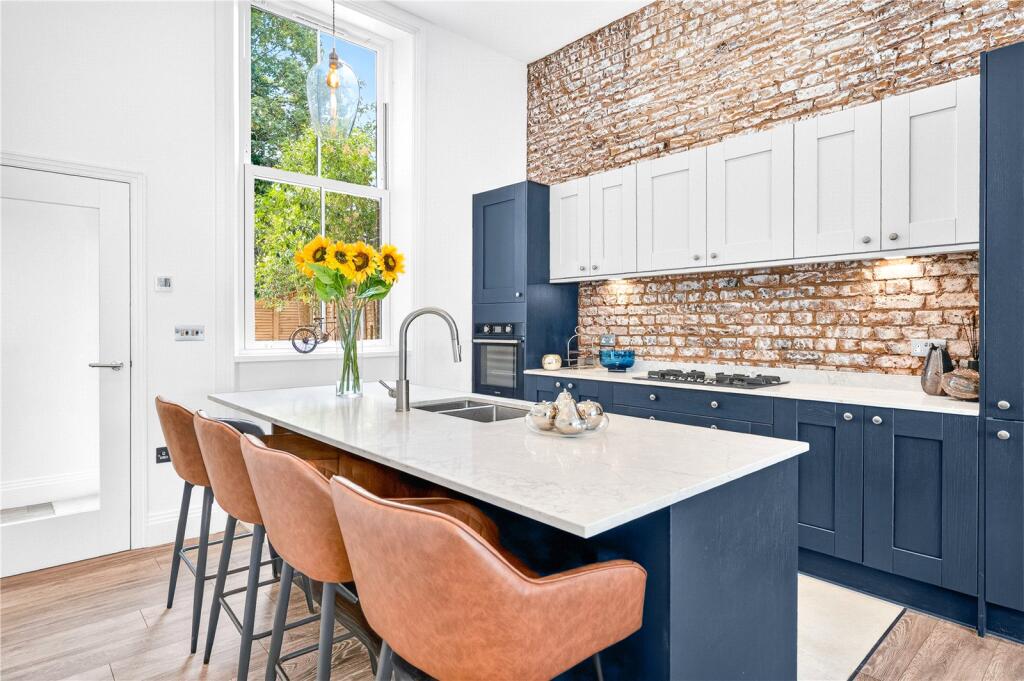 Apartment in London - View 4