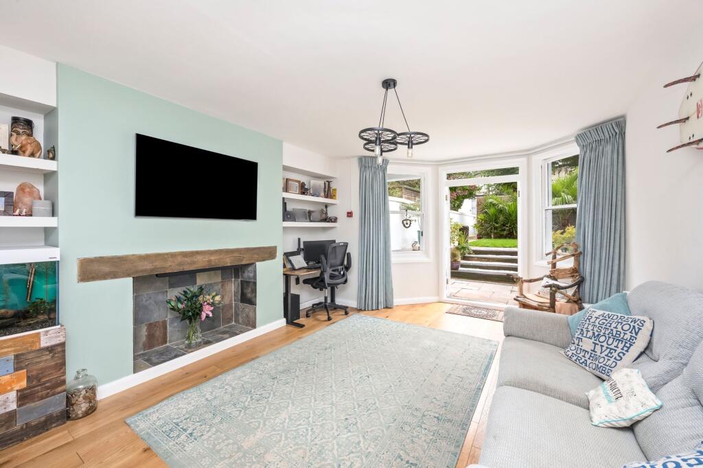 Apartment in Hove, Aldrington - View 3