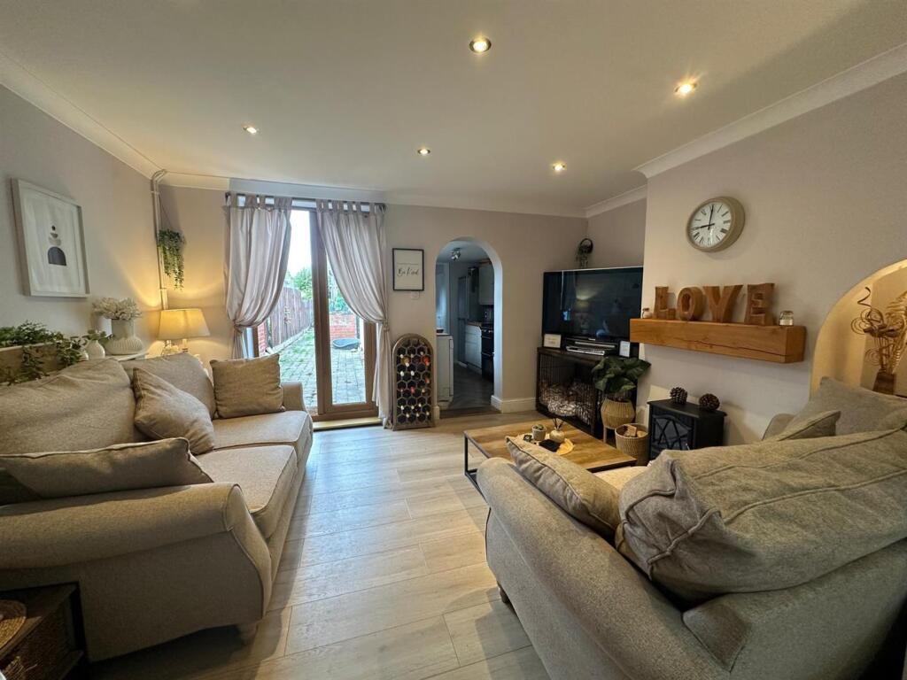 House in Mid Suffolk, Stowmarket - View 5