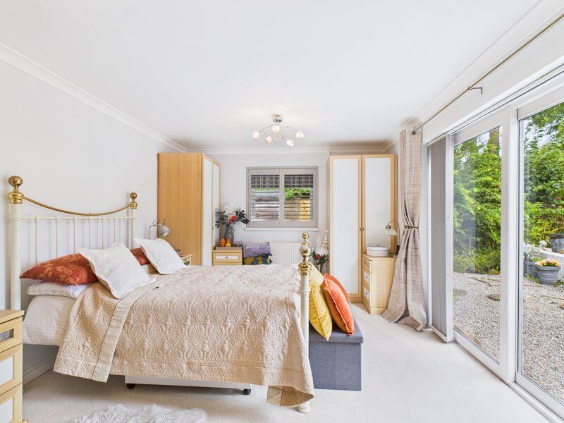 Threemilestone, Truro, Large detached bungalow photo 4