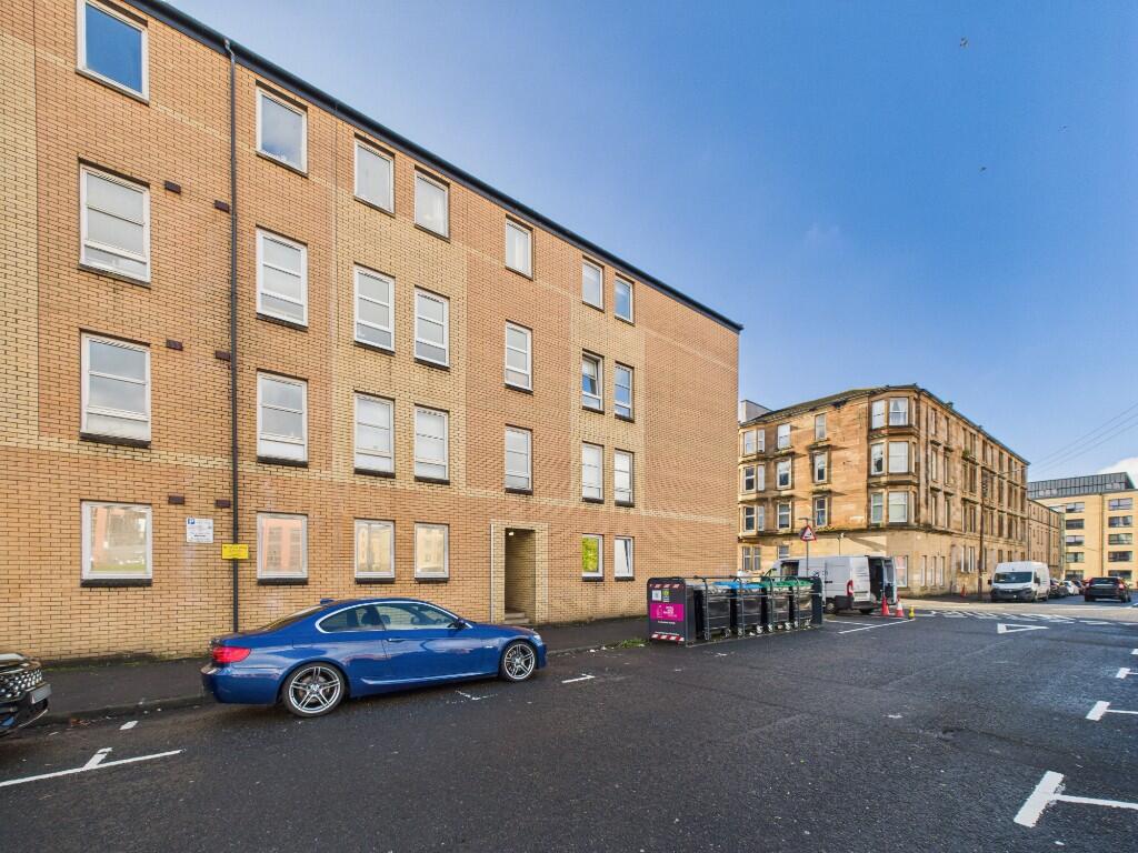 Main image of property: Dover Street, Glasgow, G3