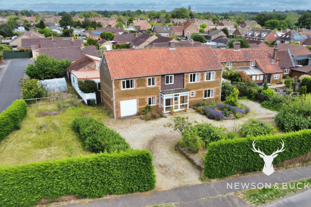 4-bed detached on Station Road, Snettisham, King's Lynn, PE31, £575,000