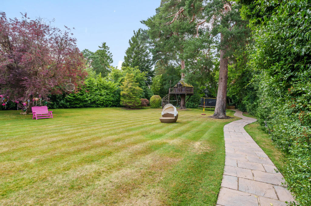 Forest Drive, Keston Park, Keston, Kent, BR2 - View 5