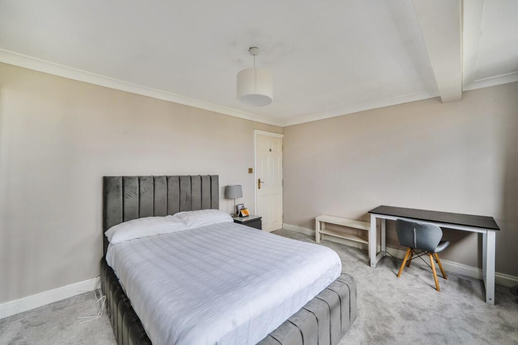 The Avenue, Surbiton - More