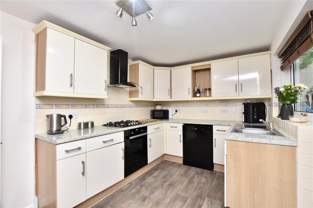 House in Oldham, Lime Gate - More