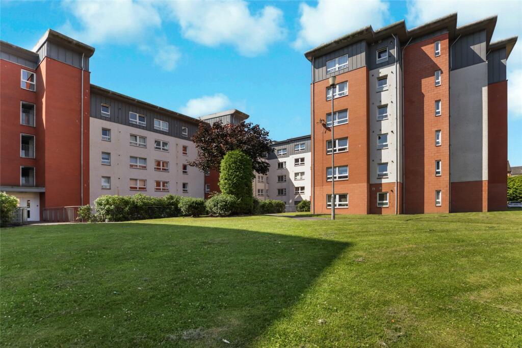Main image of property: Whitehill Place, Dennistoun, Glasgow, G31