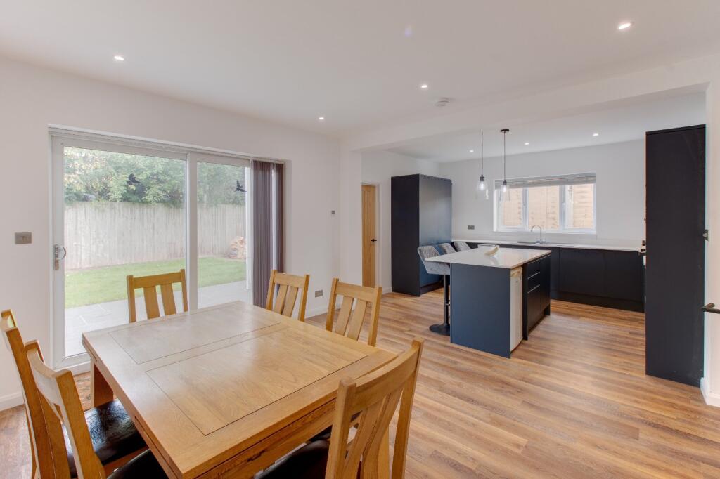 House in Bromsgrove - View 3
